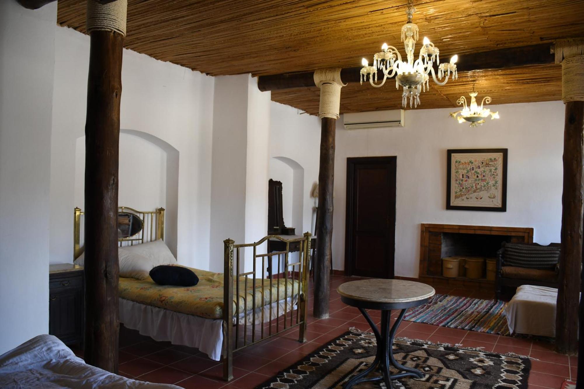 Tzila Bahariya Villa Bahariya Oasis Exterior photo